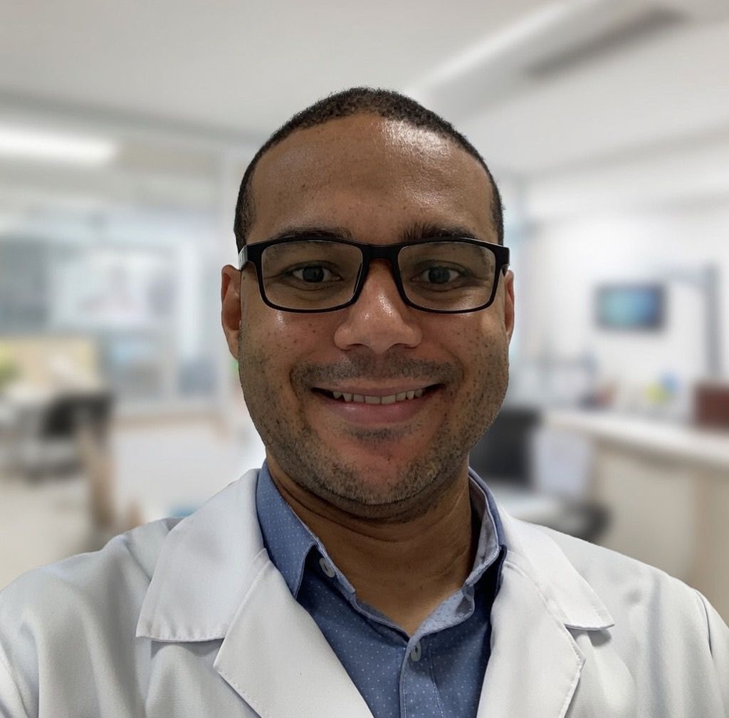 Dr. Jules Carlos Dourado - Neurocirurgião